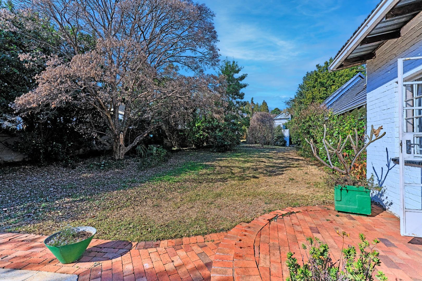 753105_Front_Garden.jpg