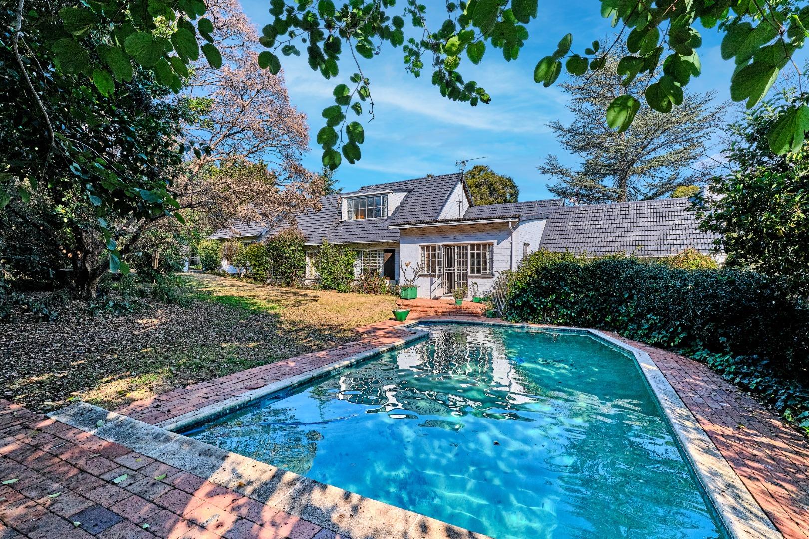 753105_Pool_View.jpg