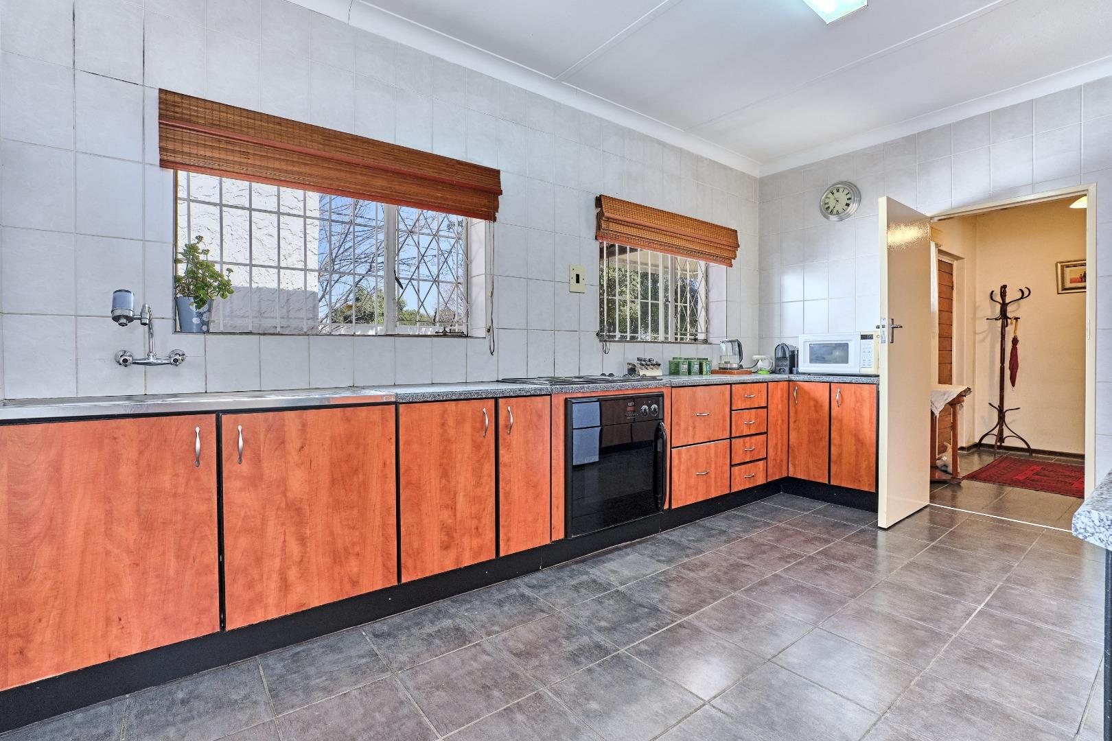 754614_Kitchen.jpg