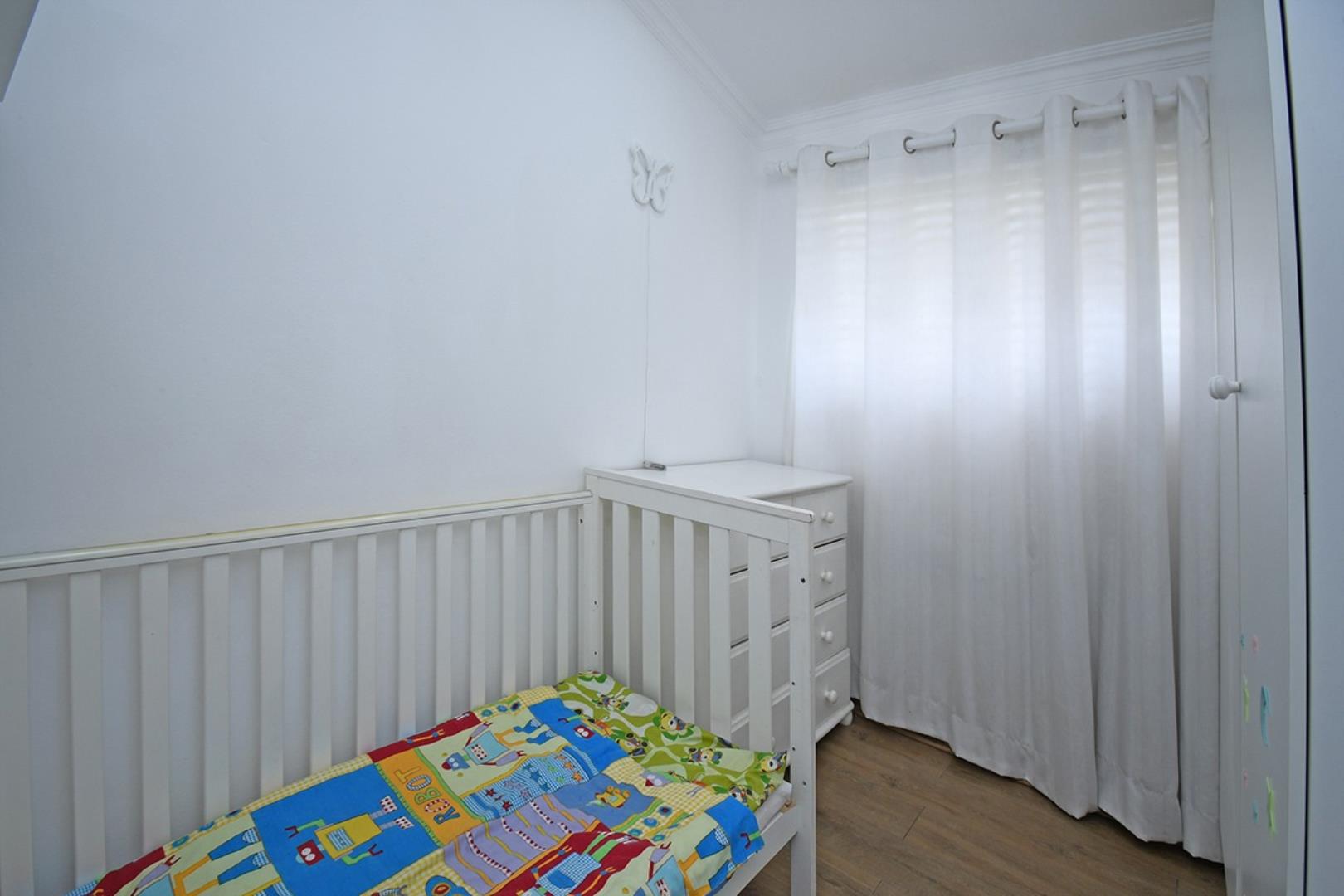 763391_Childs_Bedroom_2.jpg